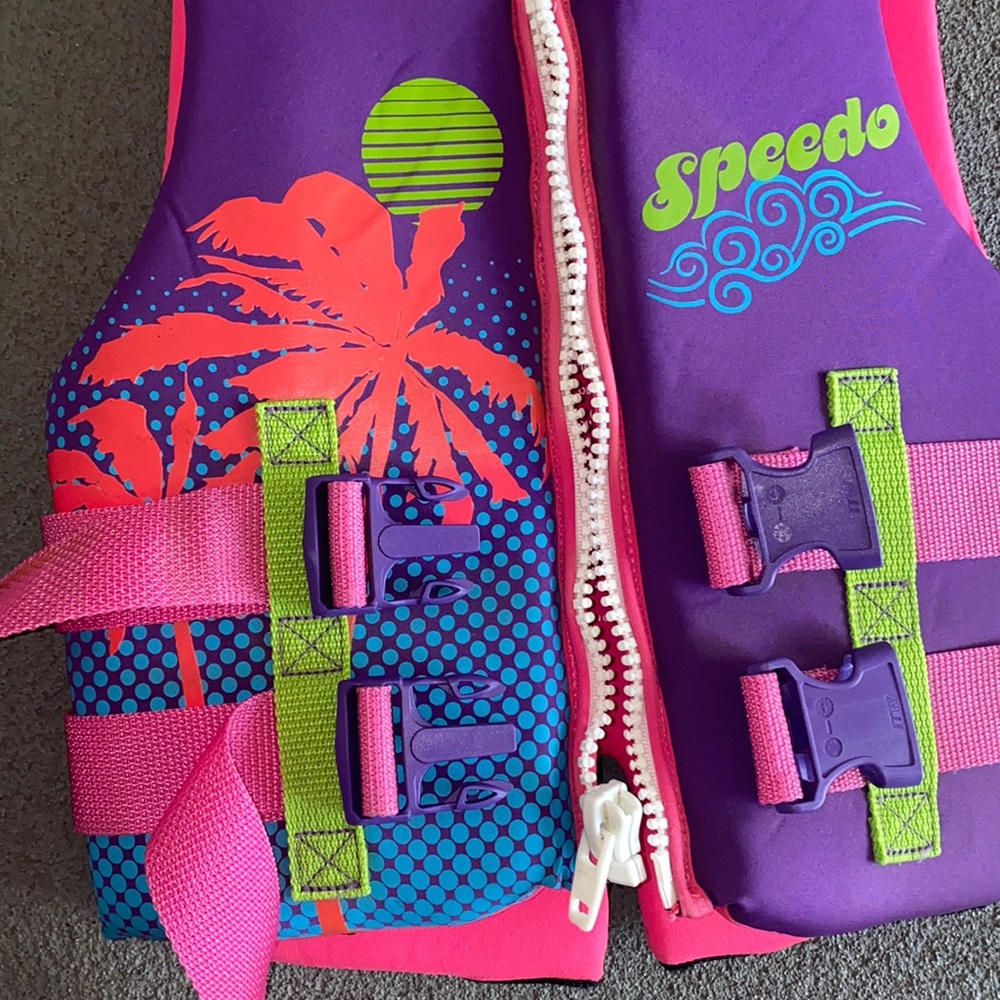 Speedo pool float - Picture 2 of 5